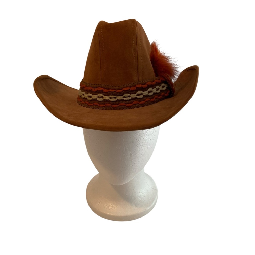 Men’s suede hat size medium